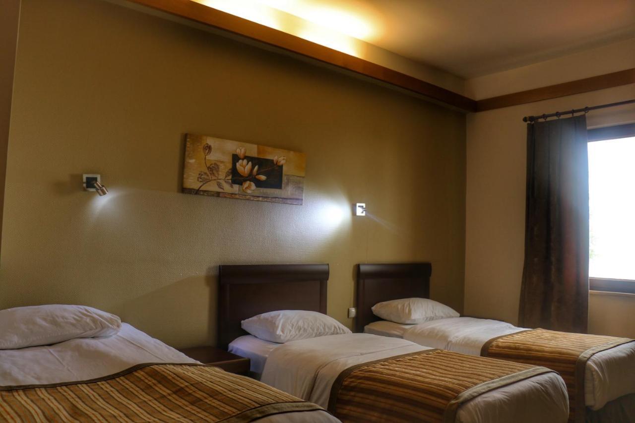 Hotel Lazlakar Sogutlu  Extérieur photo