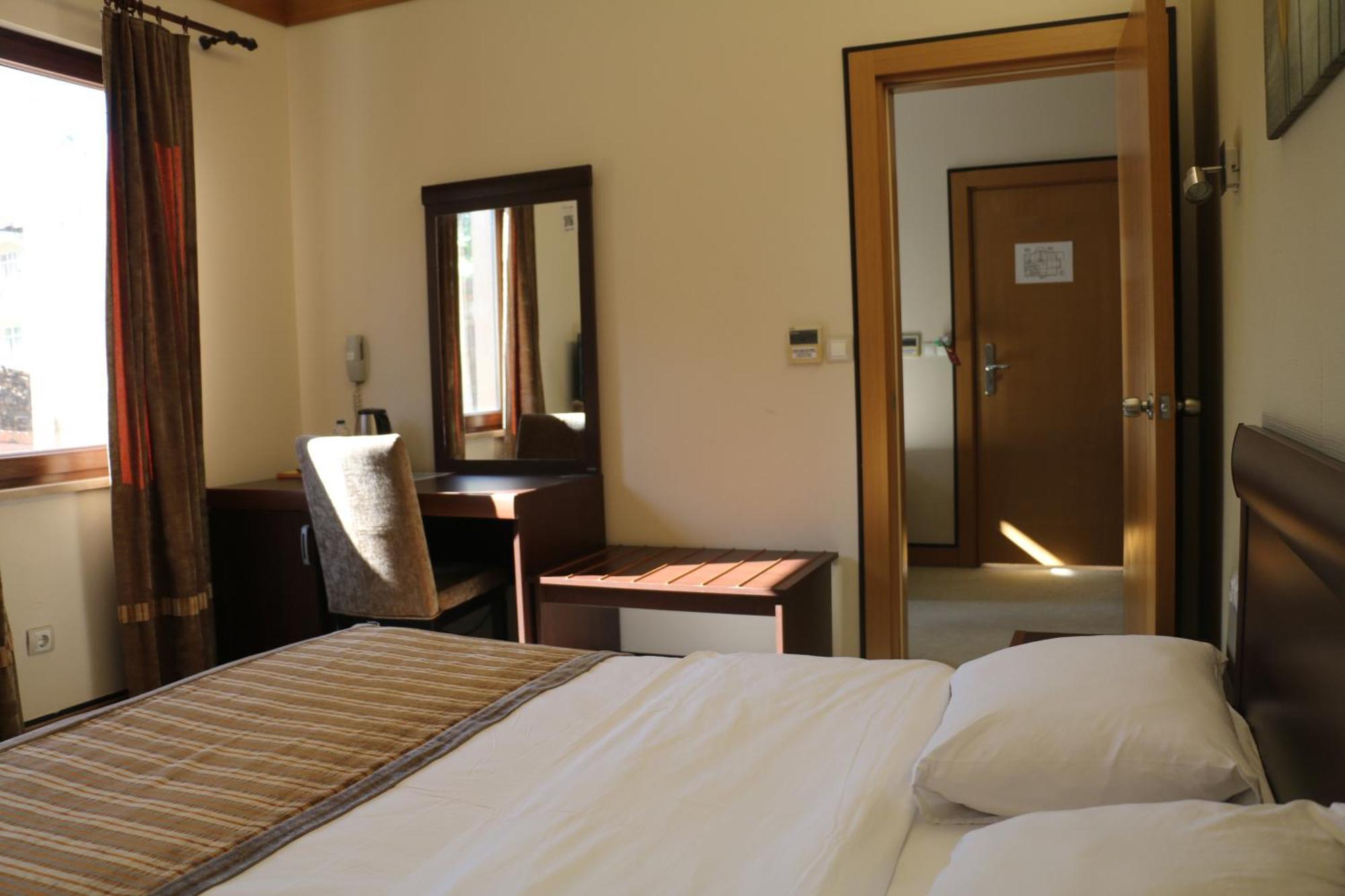 Hotel Lazlakar Sogutlu  Extérieur photo