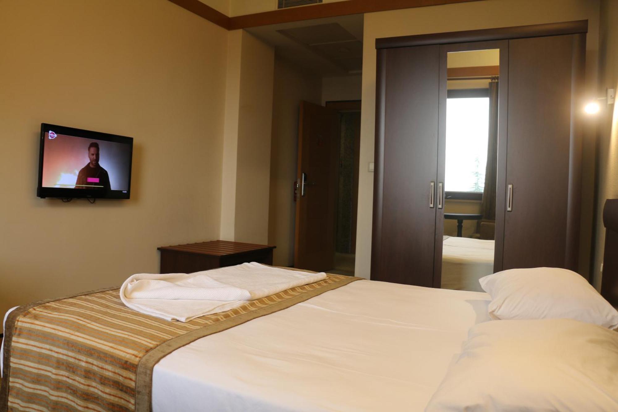 Hotel Lazlakar Sogutlu  Extérieur photo